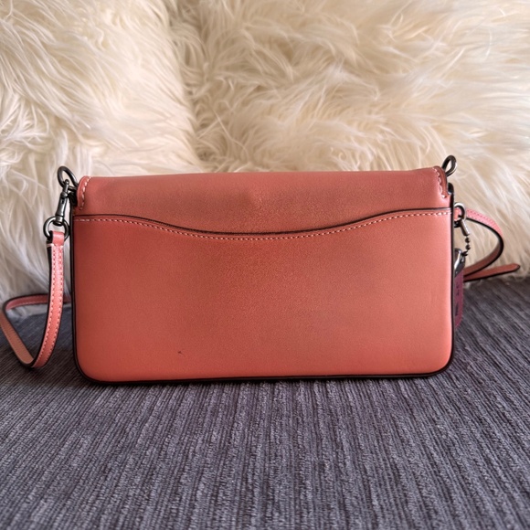 Coach Crossbody Bag with Detachable Crossbody Strap - Picture 2 of 3